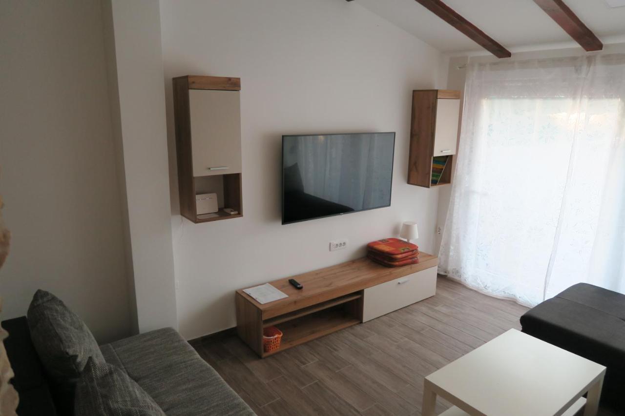 Ljubicic Holiday home Baska (Krk)